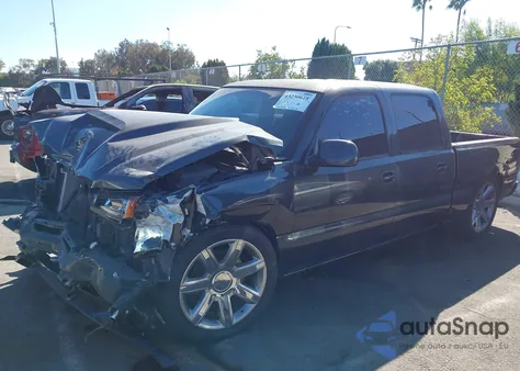 2005 Chevrolet Silverado 1500 Ls z USA, uszkodzony, nr VIN 2GCEC13T151200311